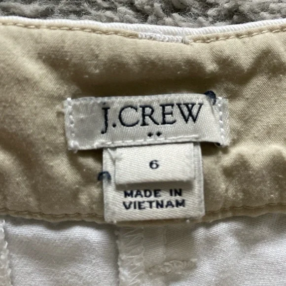 **J. Crew White Shorts - Size 6** - Picture 2 of 3